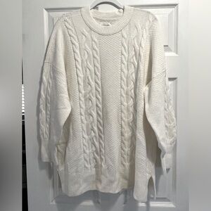 Abercrombie & Fitch Cream Cable Knit Crewneck Sweater